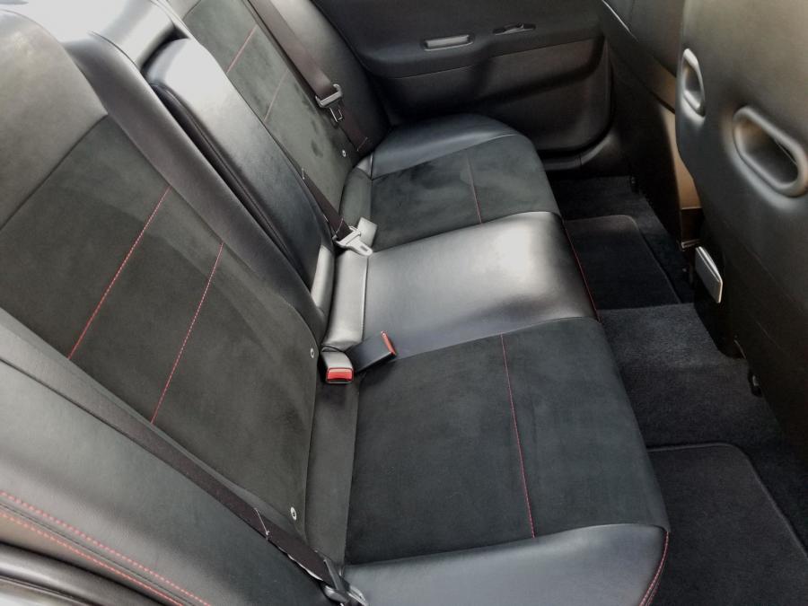 Интерьер Mitsubishi Lancer Evolution IX MR 2006 года  (фото 35 из 69)